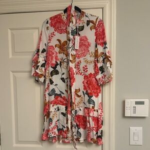 NWT Petal and Pup floral dress Small